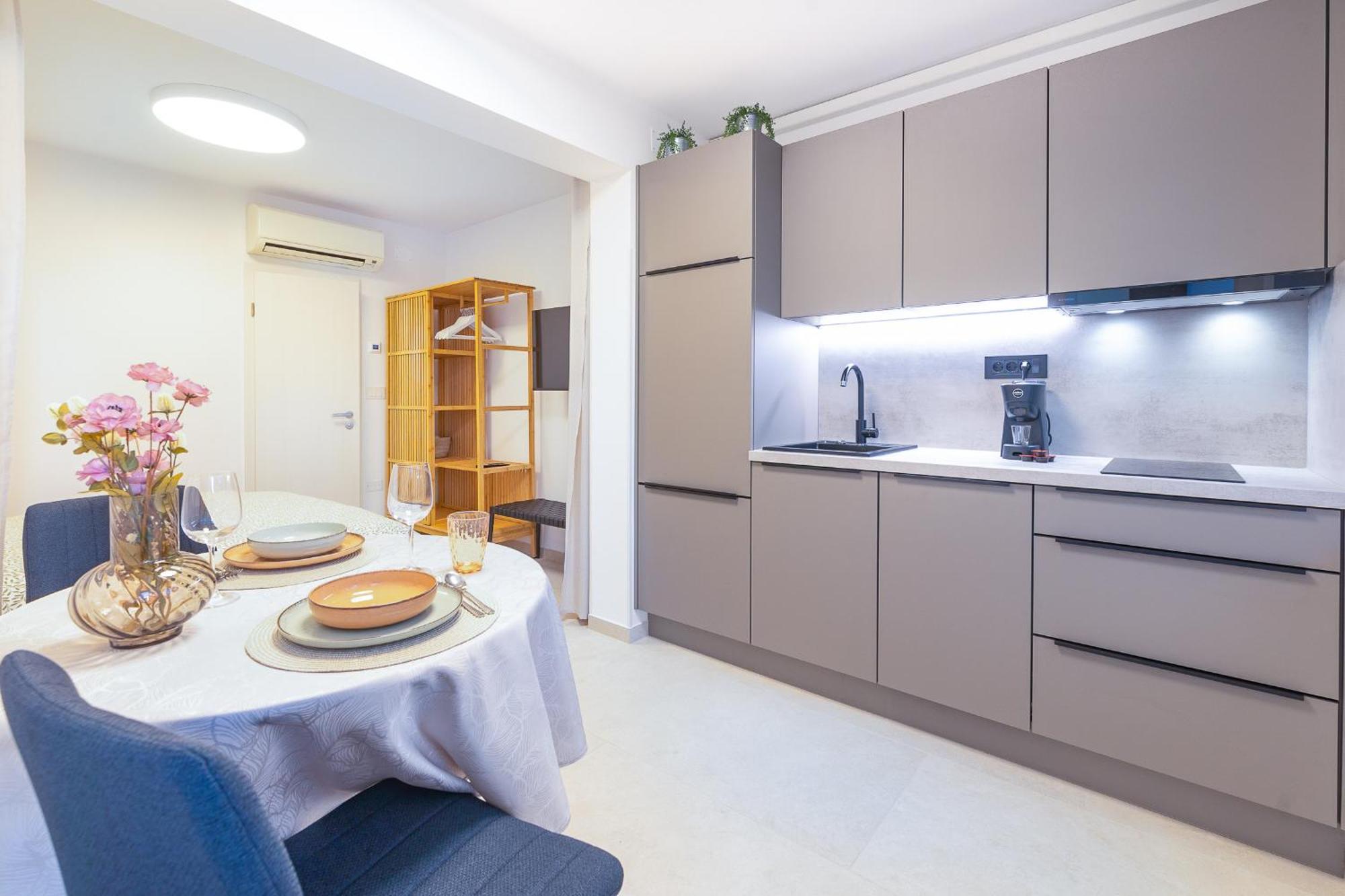 Isolana Apartment Izola Kültér fotó